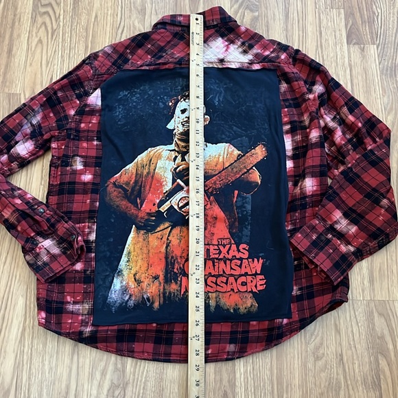 The Texas Chainsaw Massacre Bleached Flannel Shirt Upcycled unisex Large - Picture 4 of 6